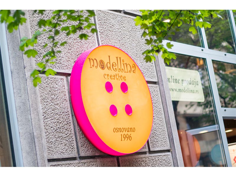 Jedno dugme jedna priča