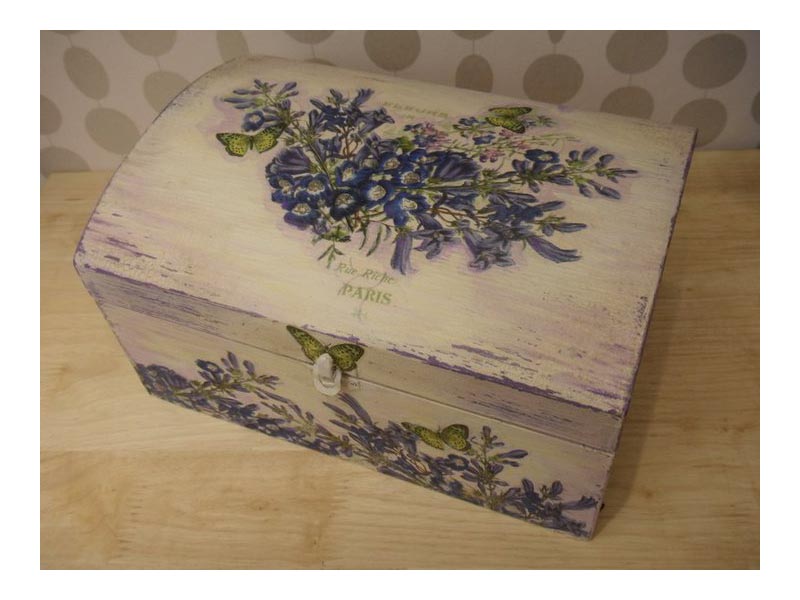 Korak po korak: Dekupaž tehnika za početnike