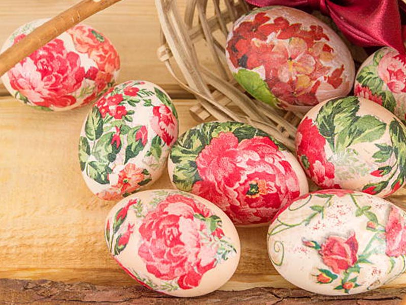 Ukrašavanje doma za Uskrs: salvete za dekupaž