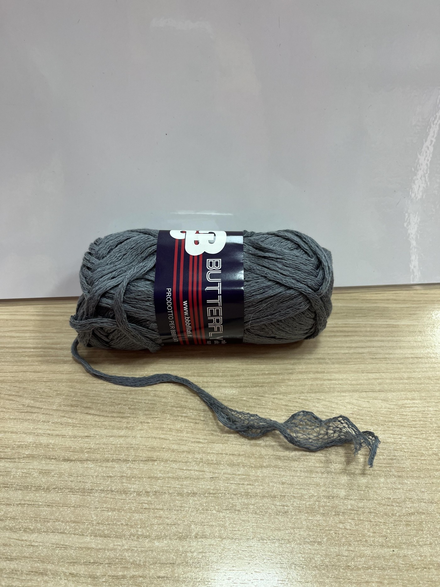 Butterfly trakasta vunica - tamno siva (br. 305)