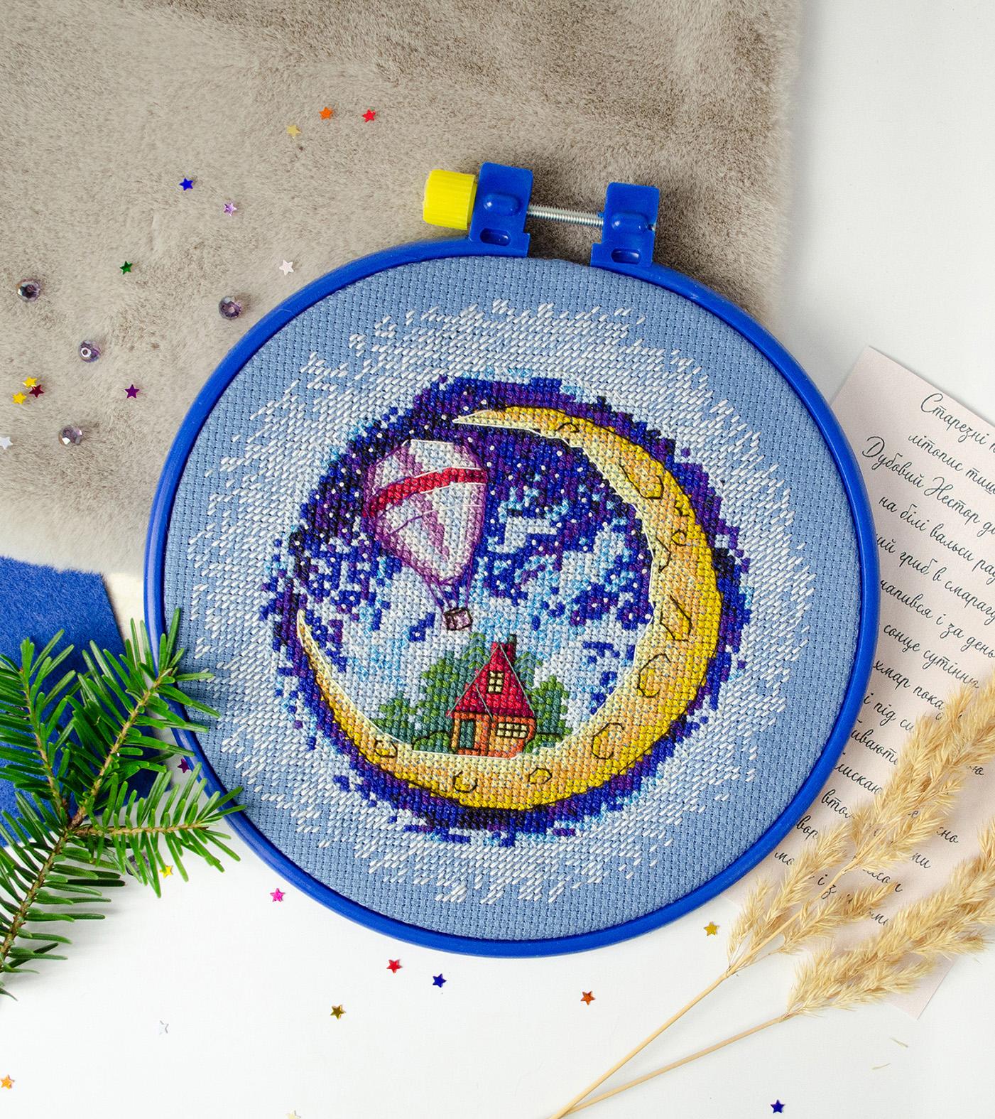 Goblen set sa obručem - Kućica na mesečini