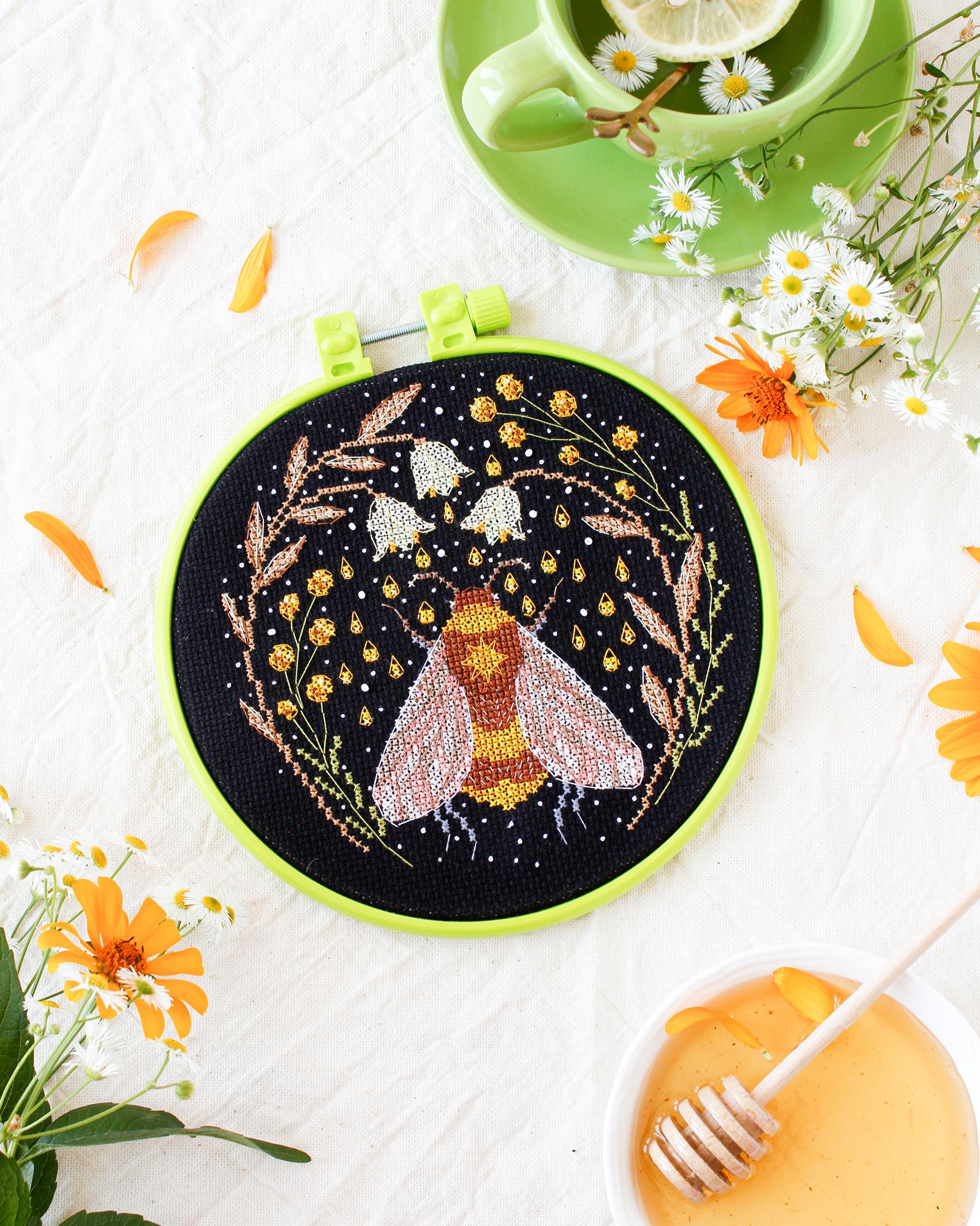 Goblen set sa obručem - Slatki nektar