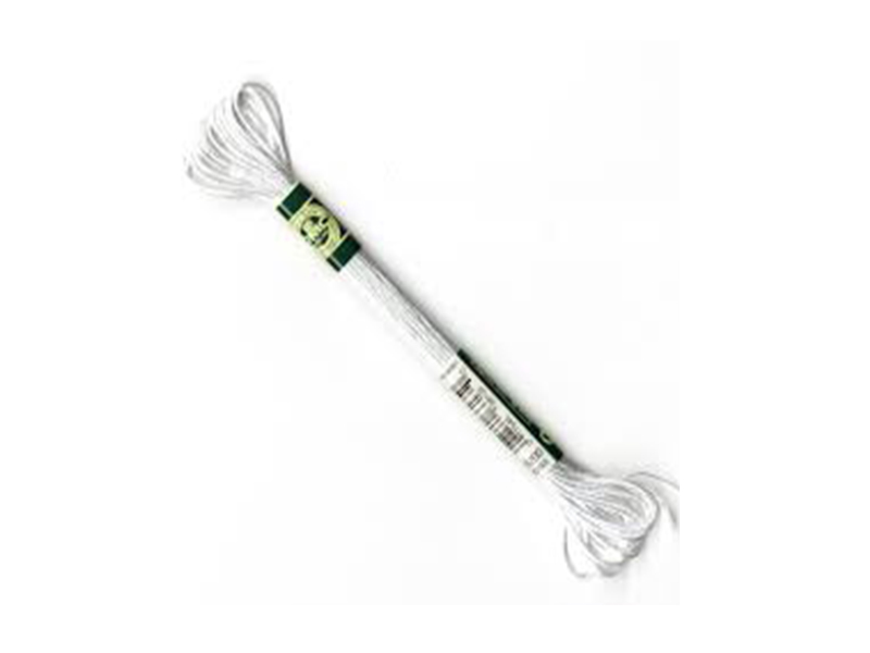 SATIN THREAD - 8M-s5200